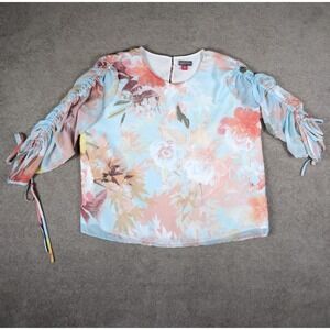 Two by Vince Camuto Ladies Top Size XS Floral Print
